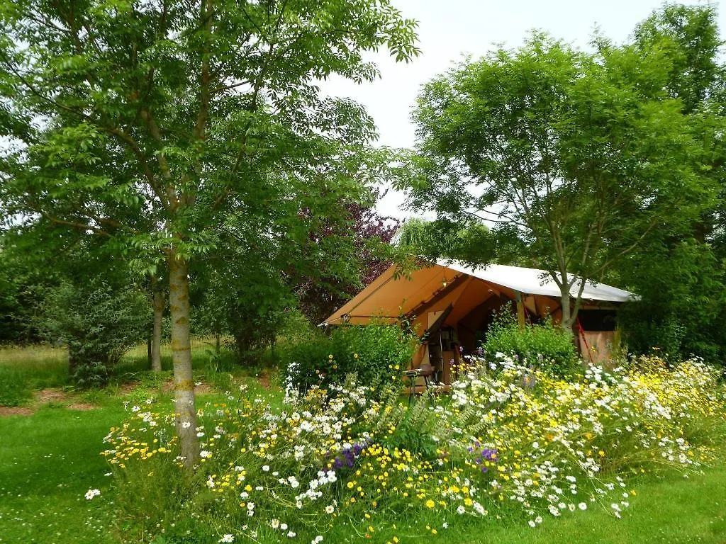 مكان تخييم Camping Le Freche A L'Ane Pléboulle